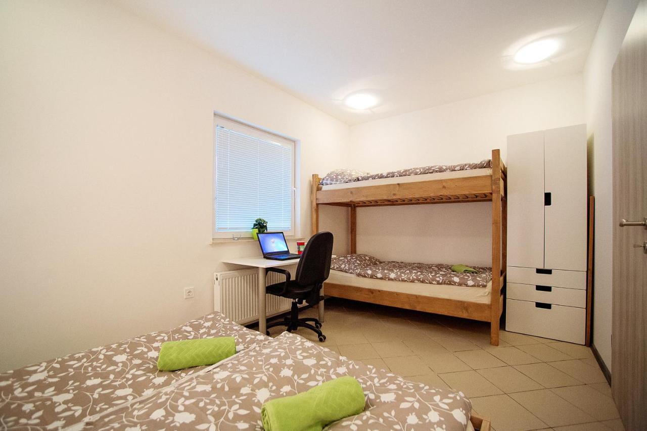 Sweet Apartments With Free Private Parking ليوبليانا المظهر الخارجي الصورة