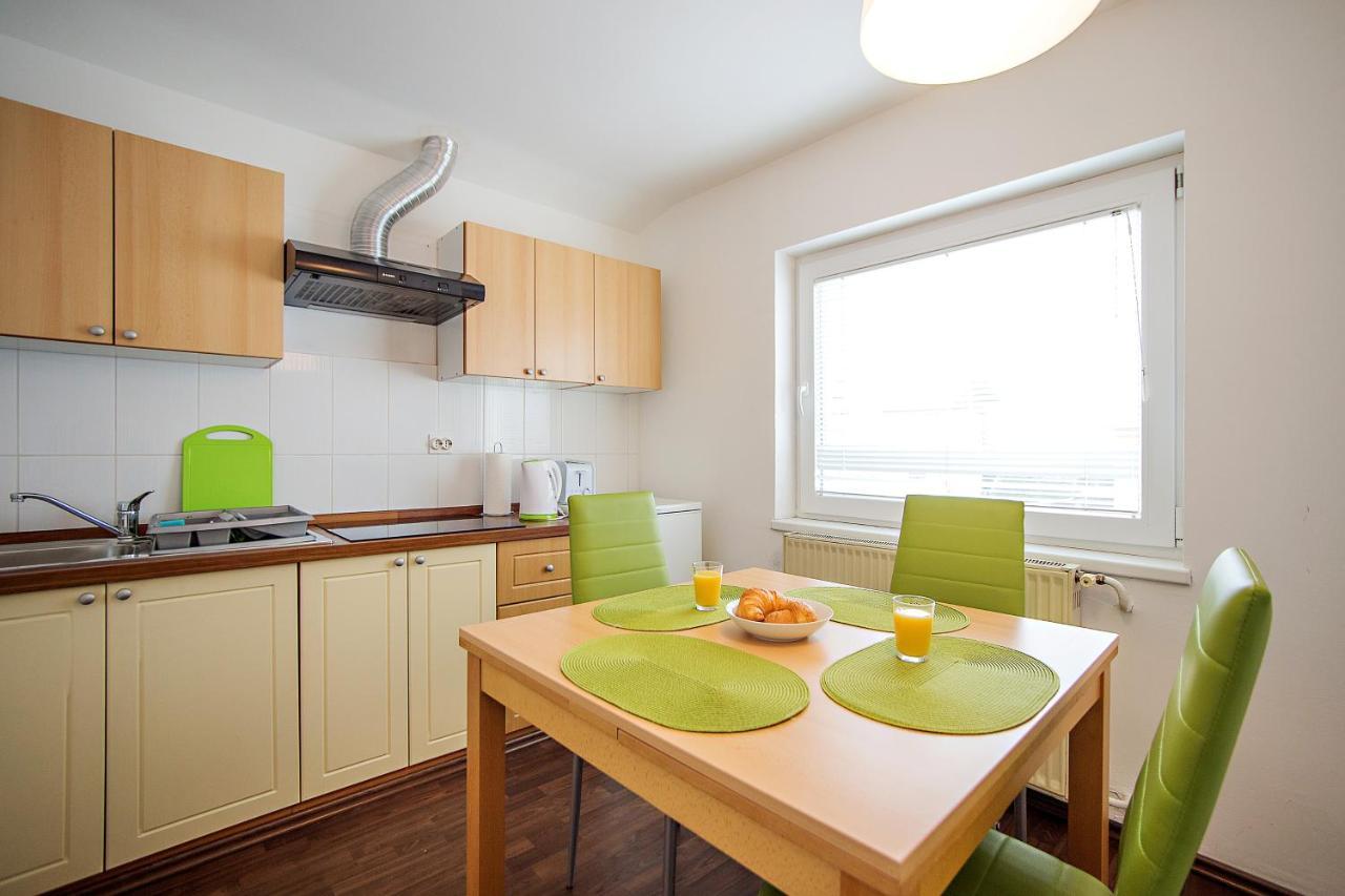 Sweet Apartments With Free Private Parking ليوبليانا المظهر الخارجي الصورة